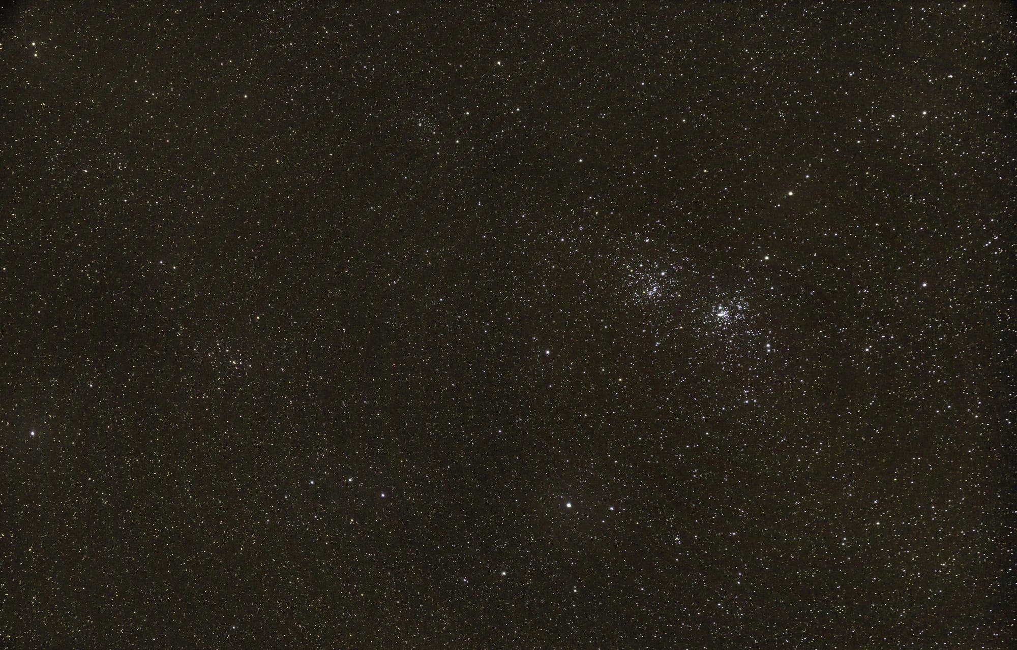 h & chi Persei, NGC 957
