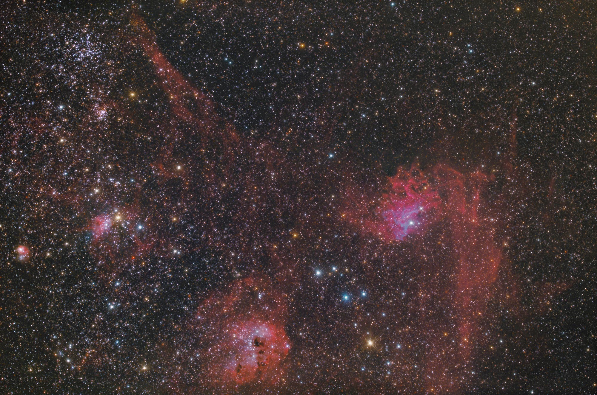 Messier 38, IC 405 und IC 410