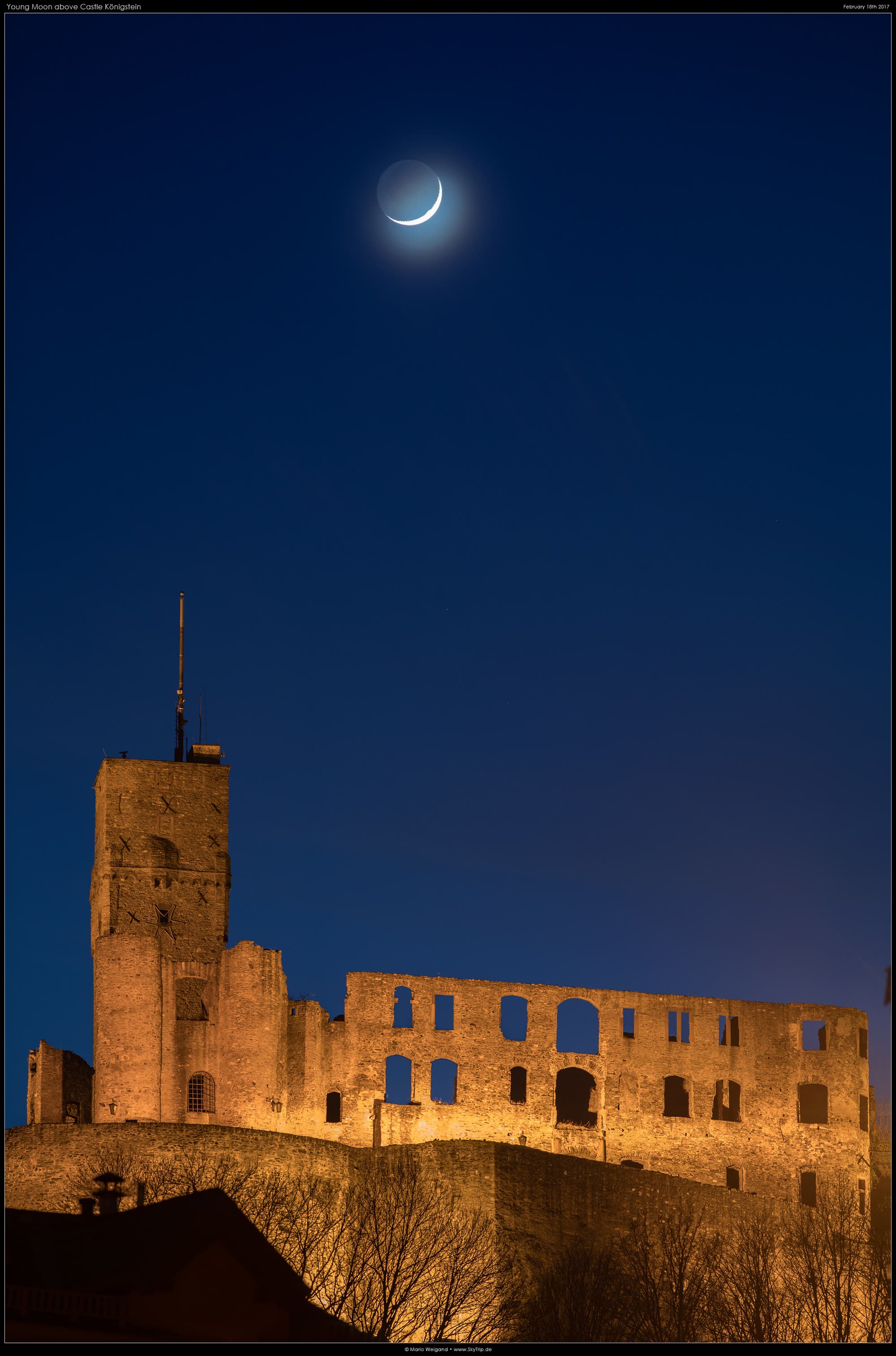 Junger Mond über Burg Königstein II