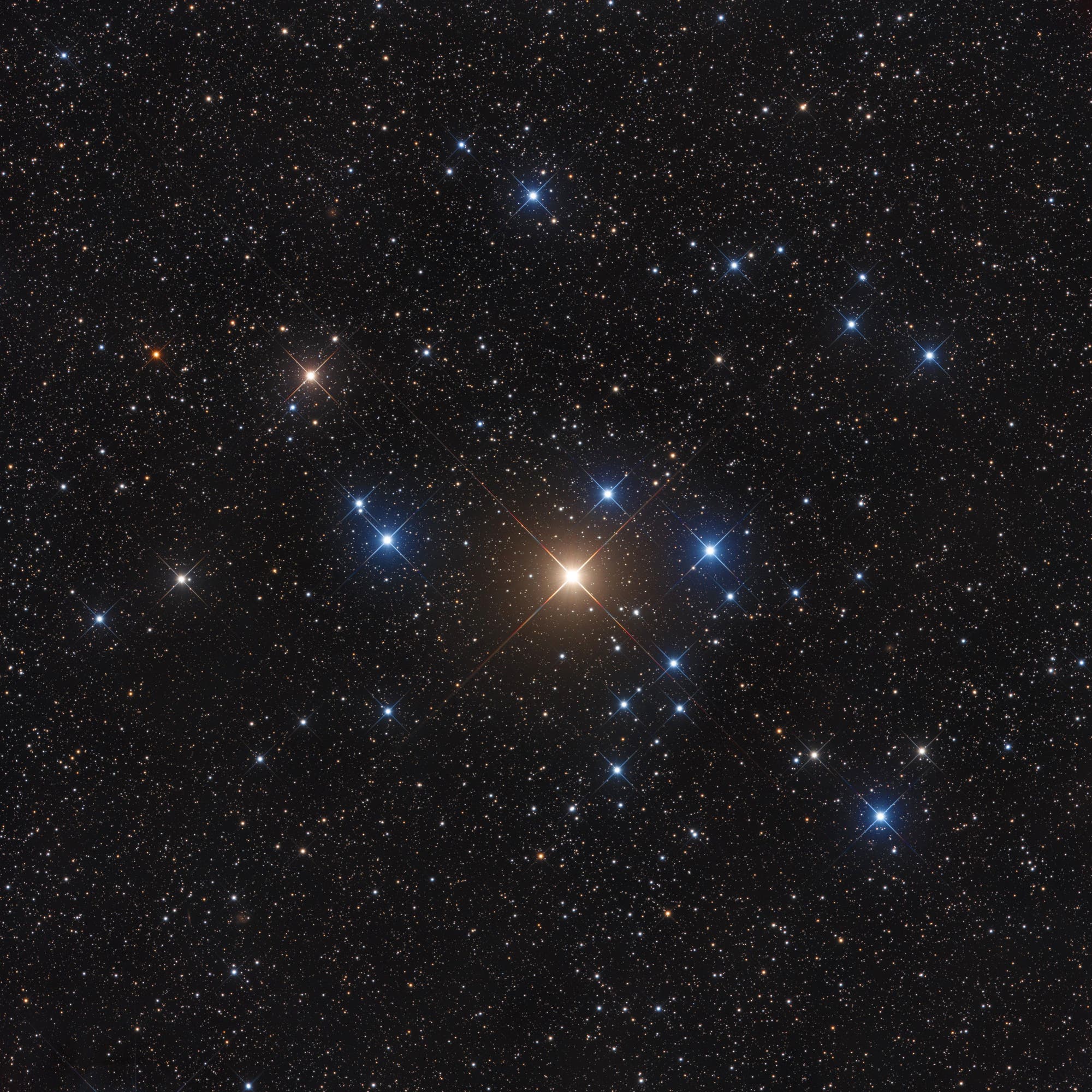 NGC 2451 – Ein 'brillanter' Sternhaufen am Südhimmel