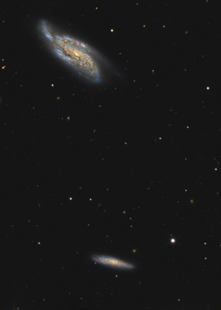 NGC 4088  und NGC 4085  