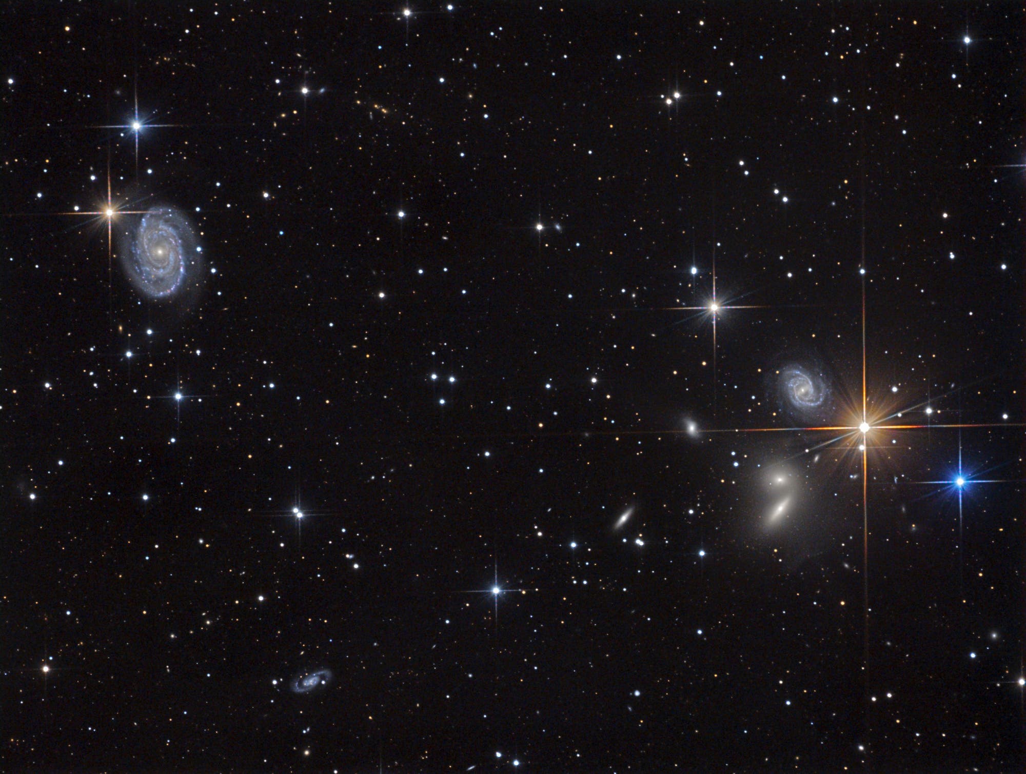 NGC 5390 und Hickson 68
