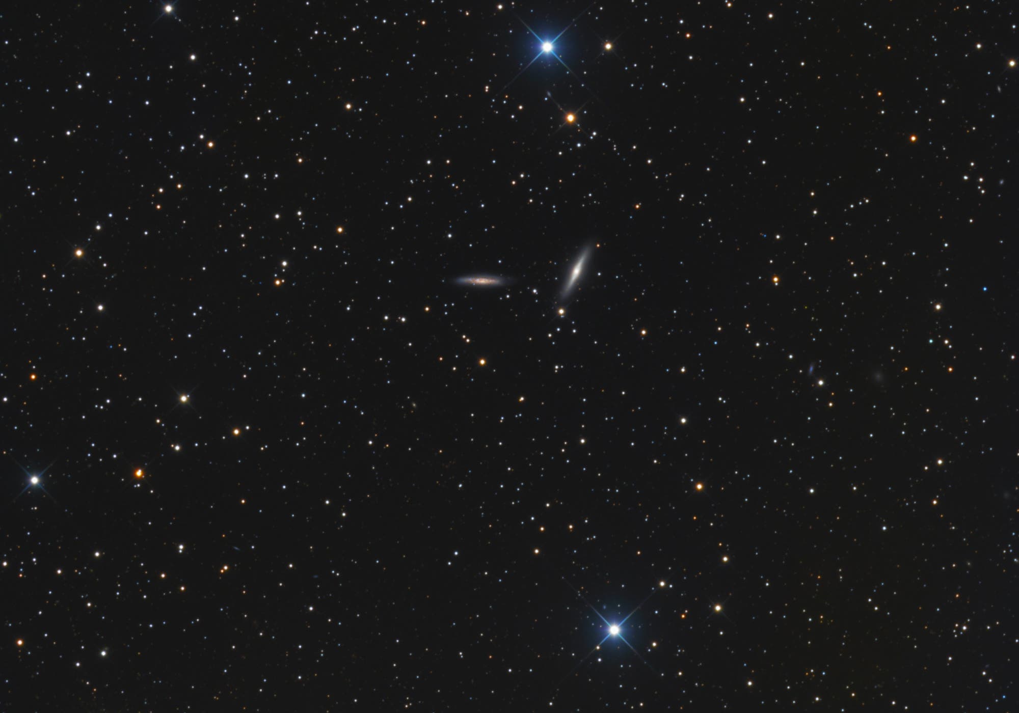 Galaxien NGC 7339 und NGC 7332  