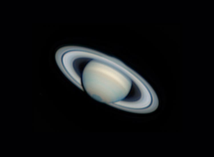 Saturn am 11. April 2014