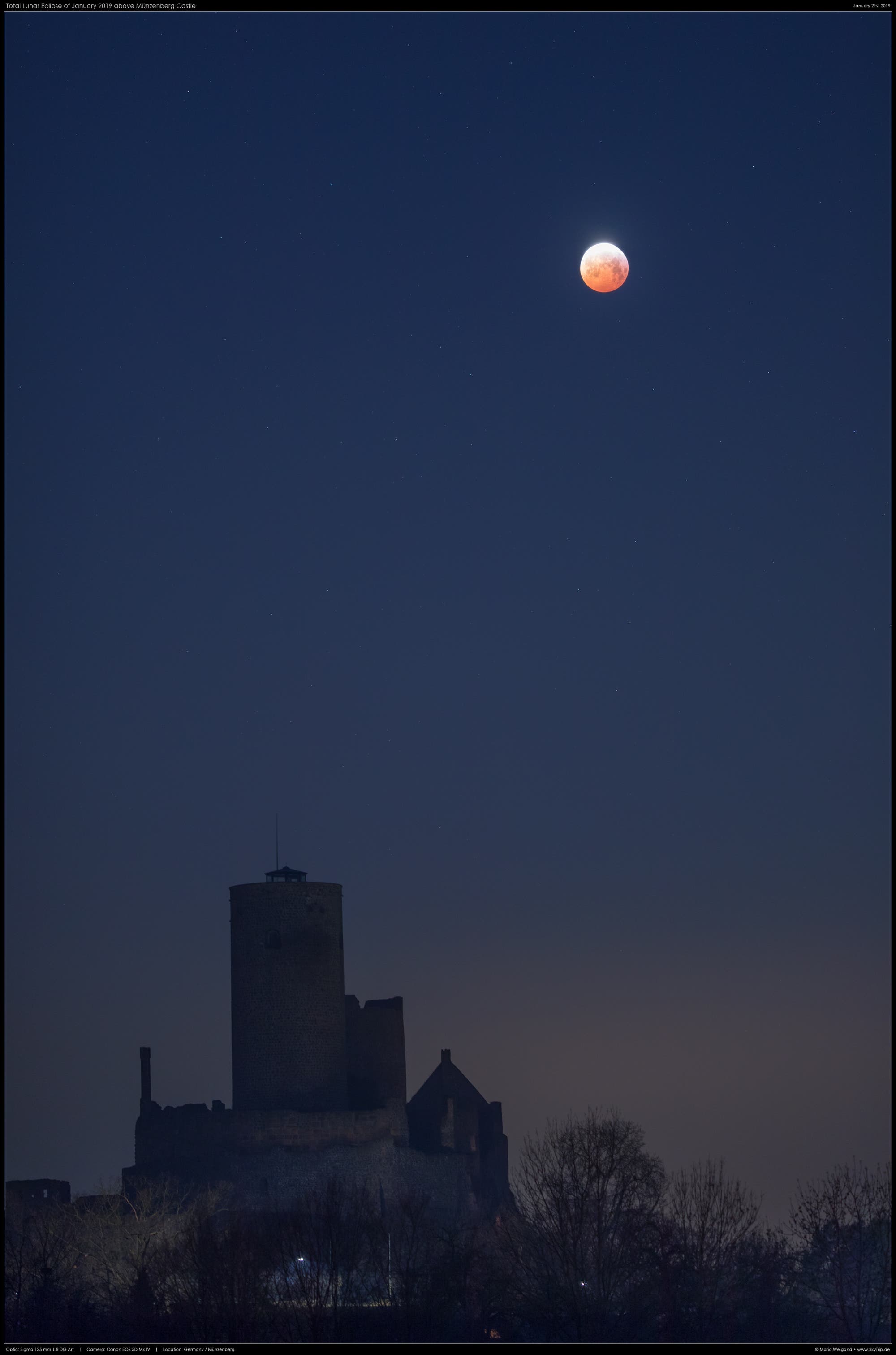 Mofi 2019 - Roter Mond über Burg Münzenberg - II