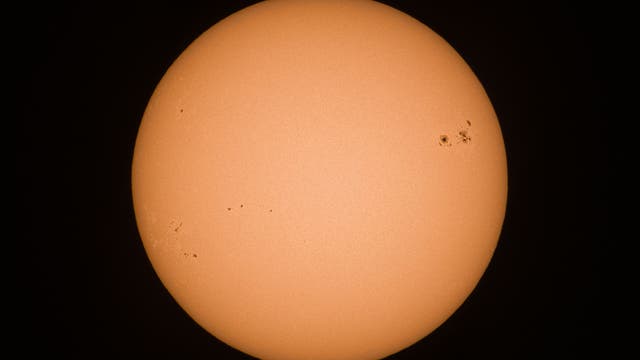 Sonne mit Fleckengruppe AR 3354 am 2. Juli 2023