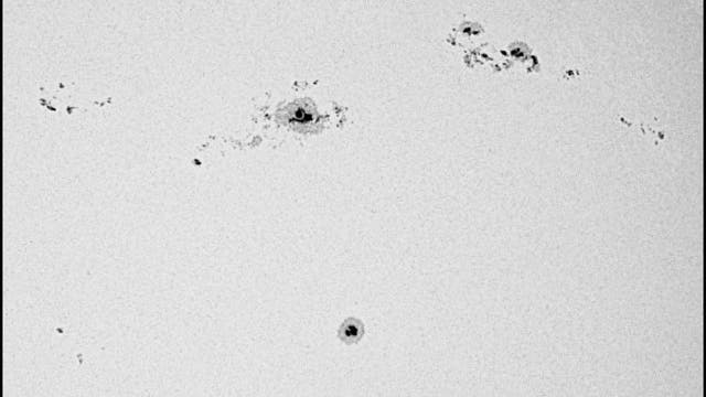 Sonnenflecke am 9. Mai 2023 (2v2)