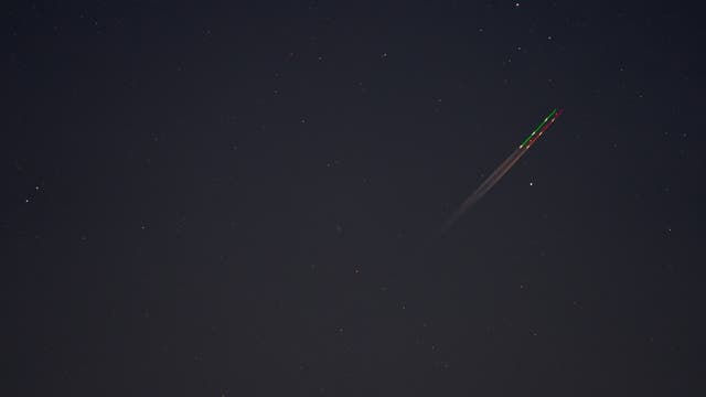 Komet 13P/Olbers mit Flugzeug