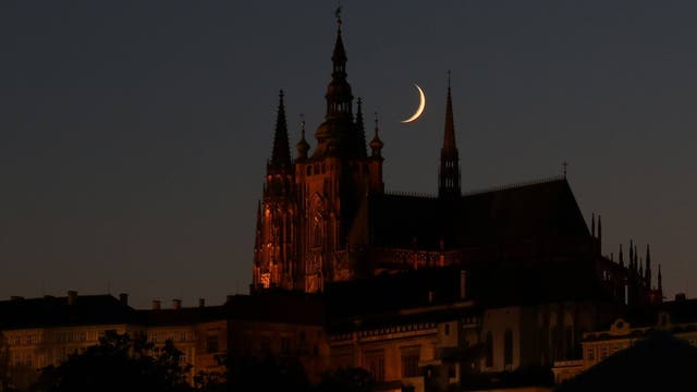 Der EWASS-Mond über Prag