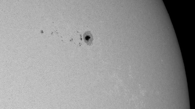 Fleckengruppe am Ostrand der Sonne am 22.4.2011