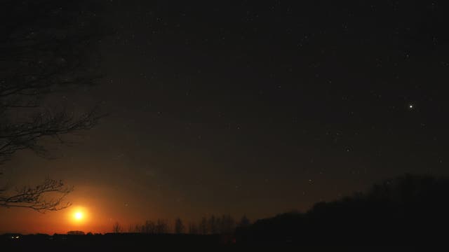 Mondaufgang mit Planetenreigen am Morgen des 8. April 2018 (1)