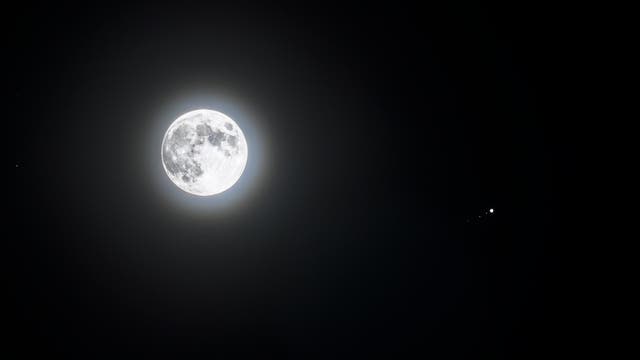 Mond und Jupiter