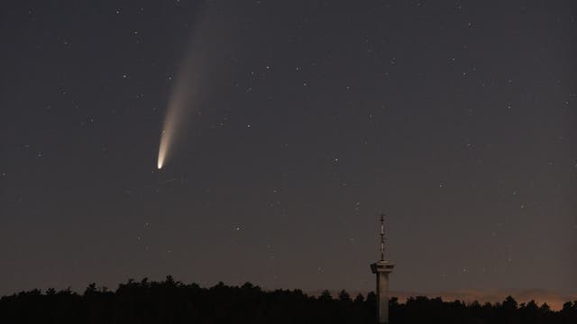 Komet C/2020 F3 Neowise über Jena -2