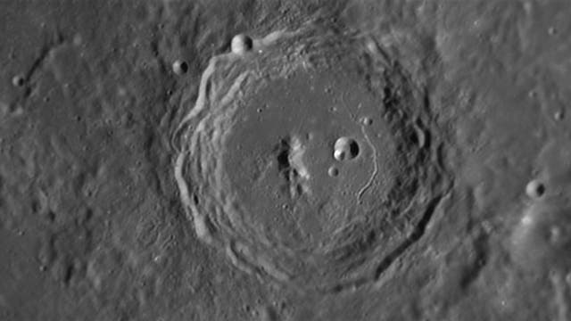 Krater Arzachel