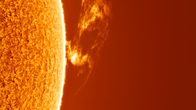 Riesenprotuberanz am 14. Juli 2025