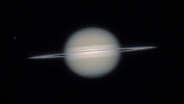 Saturn und Titan am 20. September 2025