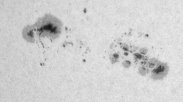 Große Sonnenfleckengruppe am 3. April 2025