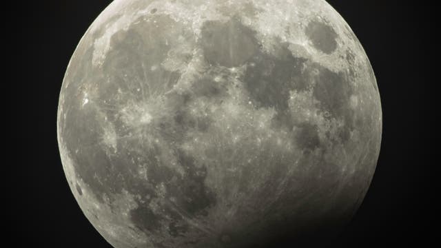 Partielle Mondfinsternis am 28. Oktober 2023