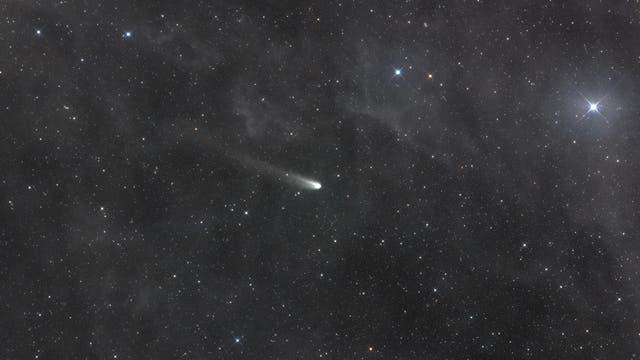 Komet 237P/Linear