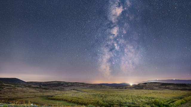 Milchstraße über dem Golf von Izmir 