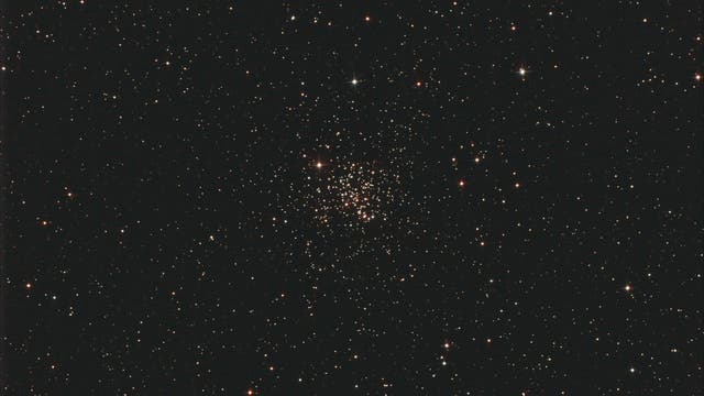 Offener Sternhaufen Messier 67 im Sternbild Krebs 
