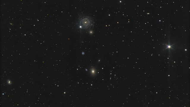 Arp 117 mit großer Brennweite