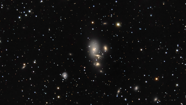 ABELL 262