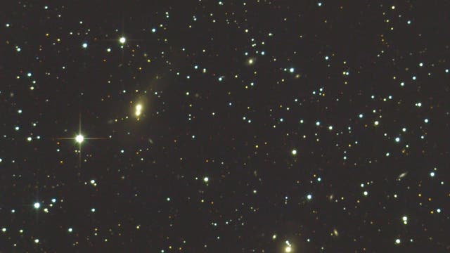 Die wechselwirkenden E-Galaxien NGC750/751 (Arp166)