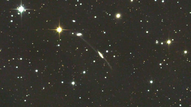 Arp 295 - wechselwirkende Galaxien im Sternbild Wassermann  (1)man