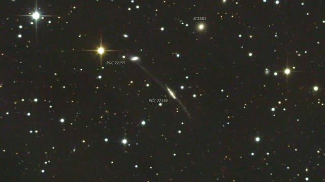 Arp 295 - wechselwirkende Galaxien im Sternbild Wassermann (2)