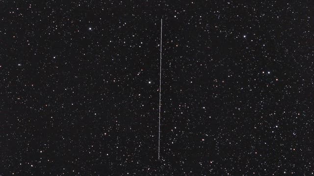 Asteroid 2003 YT1 (164121)