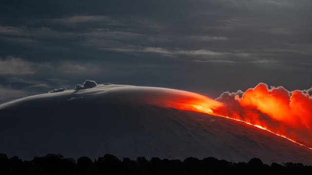 Altocumulus standing lenticular (ACLS)