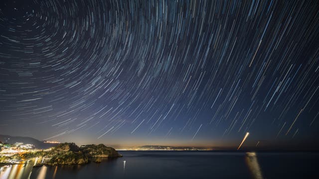 Star trails