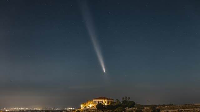 Comet C/2023 A3 Tsuchinshan-ATLAS