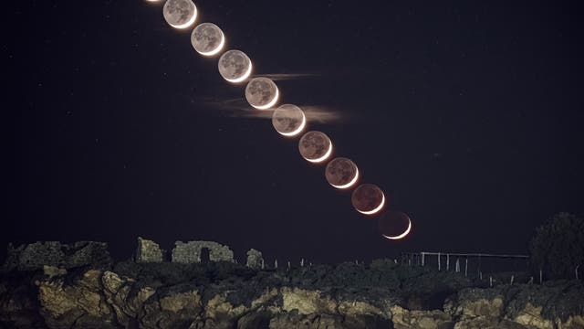 Moonset sequence