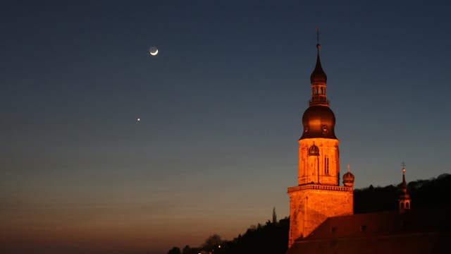 Mond und Venus über Heidelberg