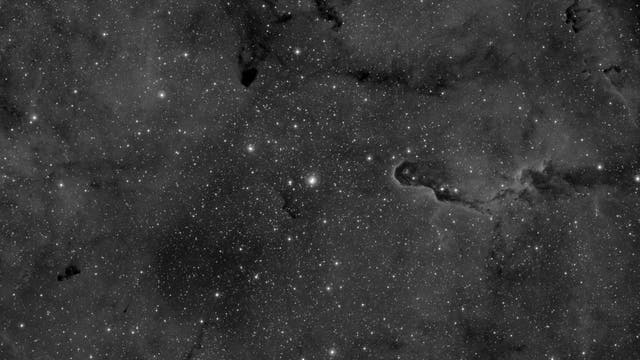 Globulen in IC 1396 - First Light ST8300