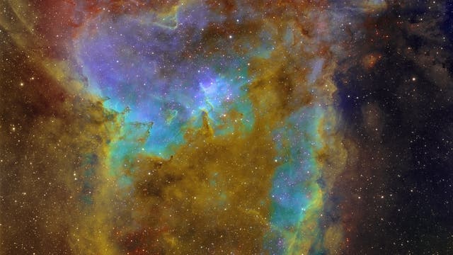 IC 1805 in Hubble-Paletten-Farbgewichtung
