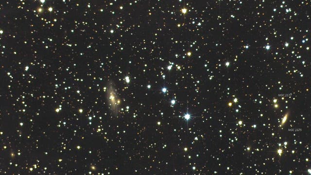 IC 284 - Galaxie nördlich von Algol