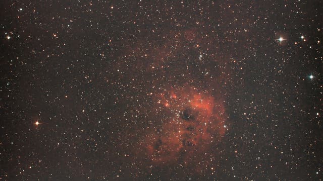 HII-Region IC 410 mit offenem Haufen NGC 1893 im Sternbild Fuhrmann (Auriga)