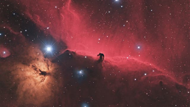 IC 434, der Pferdekopfnebel in der Übersicht  im Sternbild Schwan