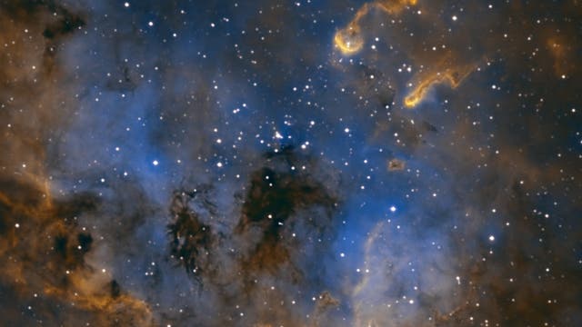 IC 410 Tadpole Nebula, Bicolor
