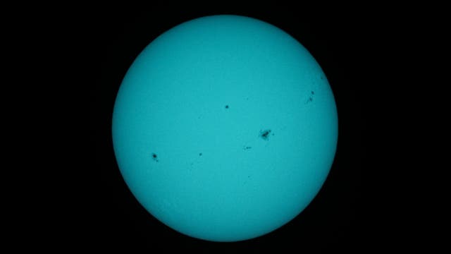 Sonne am 11. August 2024 mit großen Flecken