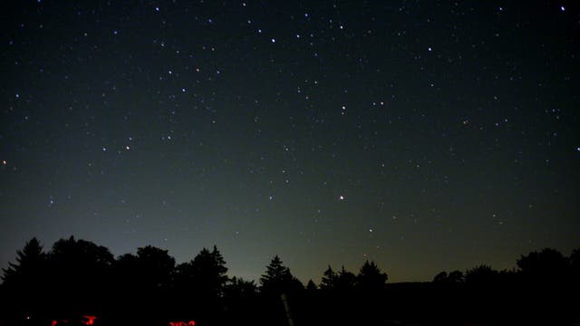 Teleskoptreffen bei Nacht
