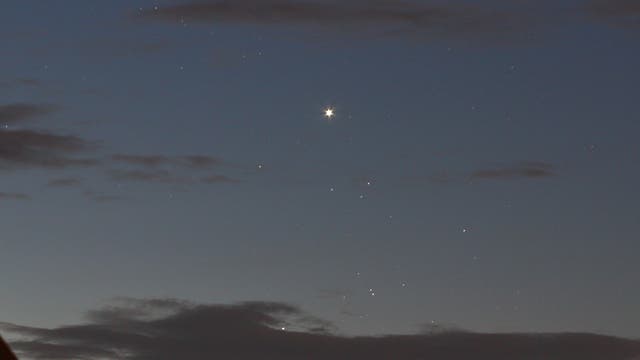 Venus bei Aldebaran und den Hyaden