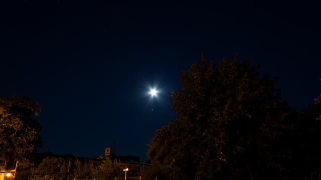 Mond & Mars bei 18 mm