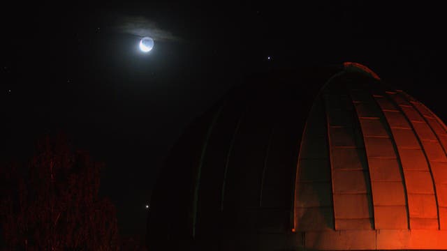 Mondsichel mit Jupiter und Venus