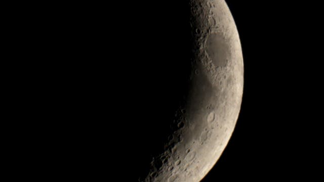 Mond am 4. August 2019
