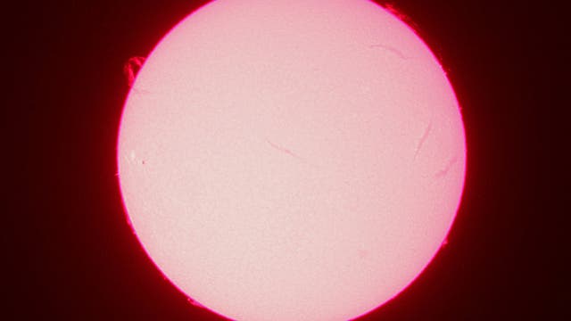 Bogenprotuberanz am 14. Mai 2025