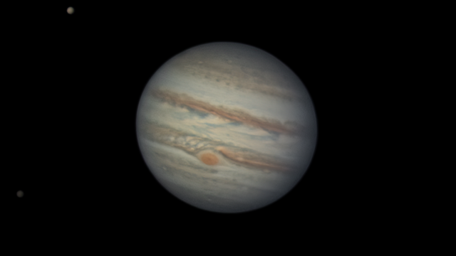 Jupiter mit Rotem Fleck und zwei Monden 1,5 Stunden nach Sonnenaufgang